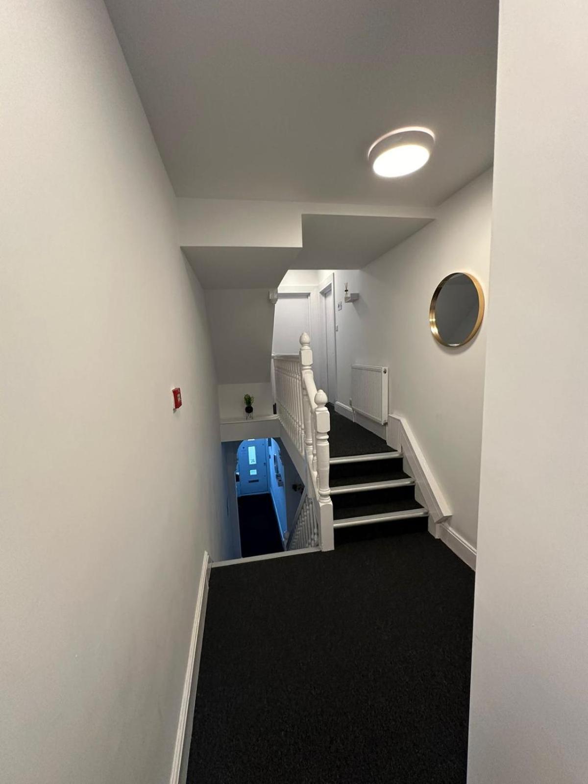 Cambridge Central Rooms - Tas Accommodations Exterior foto